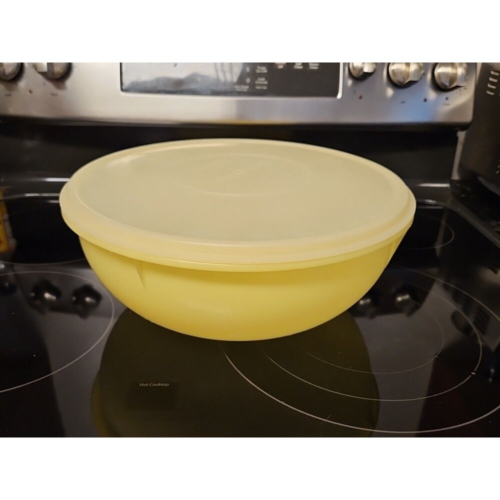 Vintage Tupperware Fix N Mix Bowl Yellow 13” #274-5 w/ Lid #224-1 EUC - Picture 2 of 10